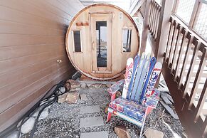 Lookout Lodge An Extraordinary Escape for 10!