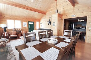 Lookout Lodge An Extraordinary Escape for 10!