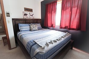 Lookout Lodge An Extraordinary Escape for 10!