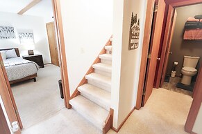 Lookout Lodge An Extraordinary Escape for 10!