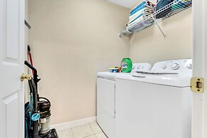 Tropical Haven at Bahama Bay Amazing Location!