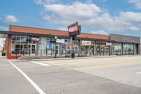 Lakeside Landing