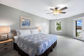 Family Lakefront Oasis Picture Perfect Retreat!