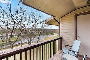 Great Day - Picture-perfect Condo in Pointe Royale