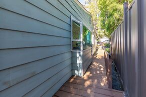 Snuggle Inn A Romantic Couples Retreat!