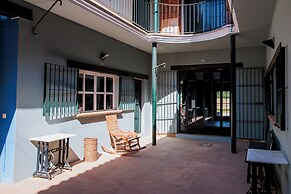Habitaciones Turísticas El Rocio