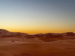 erg Chebbi sahara camp