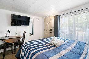 South Arm Retreats Standard Room 2