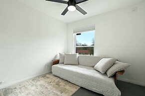 4 Bedroom Near Soco With a Private Pool & Sauna