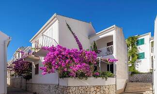 Lavica Bellevue studio apartments