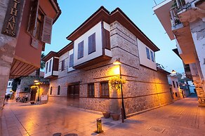Perge Pine Green