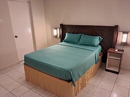 moms place negril