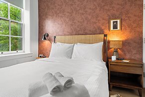 Sosuite at The Loxley - Old City