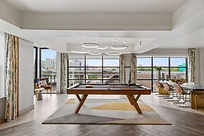 Placemakr Downtown Austin