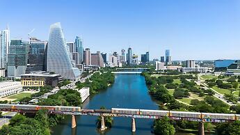 Placemakr Downtown Austin