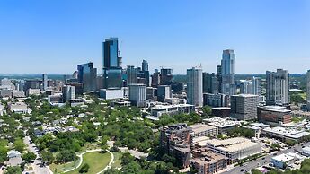 Placemakr Downtown Austin