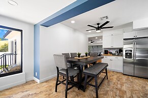 Stunning 3 Bd Pool House w Enchanting Water Views