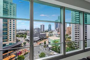 Private Q Tower Apartments - Wow Stay