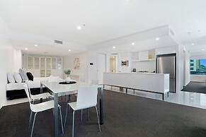 Private Q Tower Apartments - Wow Stay