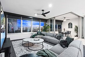 Private Q Tower Apartments - Wow Stay