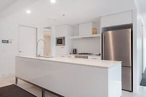 Private Q Tower Apartments - Wow Stay