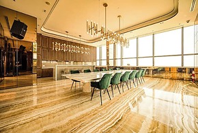 MarQ Vacation By KVG Suite Apartment