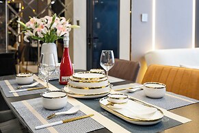 Lumiere Vacation By KVG Suite Apartment