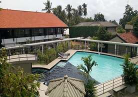 Garden Beach Hotel