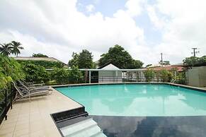 Garden Beach Hotel