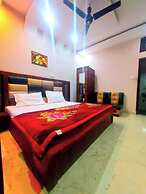 Goroomgo Sahara Inn Dalhousie