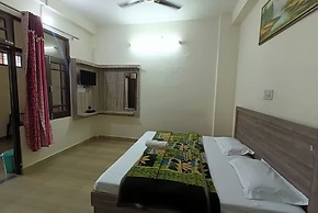 Goroomgo Sahara Inn Dalhousie