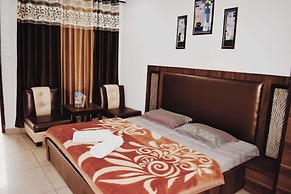 Goroomgo Sahara Inn Dalhousie