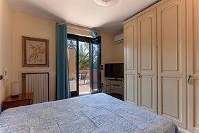 Attico Del Principe With Tennis And Pool