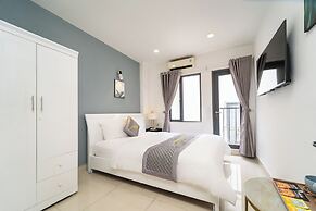 Golden Sun 3 Apartments