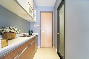 Golden Sun 3 Apartments