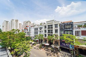 Golden Sun 3 Apartments