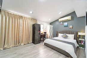 Golden Sun 3 Apartments