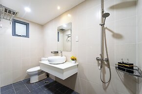 Golden Sun 3 Apartments