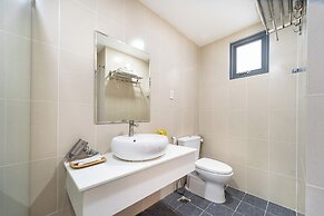 Golden Sun 3 Apartments