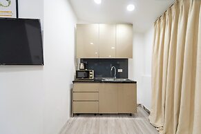 Golden Sun 3 Apartments