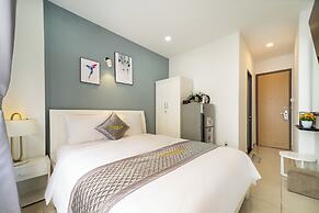 Golden Sun 3 Apartments