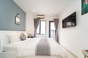 Golden Sun 3 Apartments