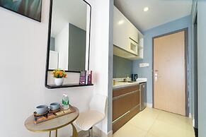 Golden Sun 3 Apartments