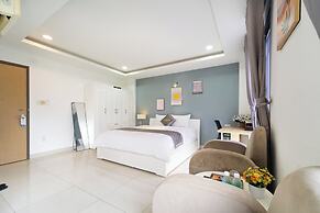 Golden Sun 3 Apartments