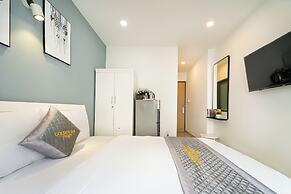 Golden Sun 3 Apartments