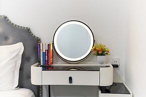 Golden Sun 3 Apartments