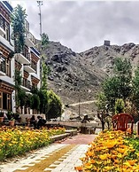 Marigold Ladakh