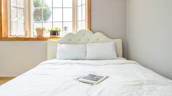 Taean Mongsanporangbadarang Shim Pension