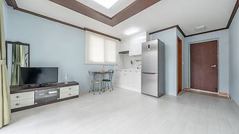 Taean Mongsanporangbadarang Shim Pension