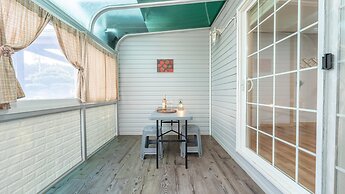 Taean Mongsanporangbadarang Shim Pension